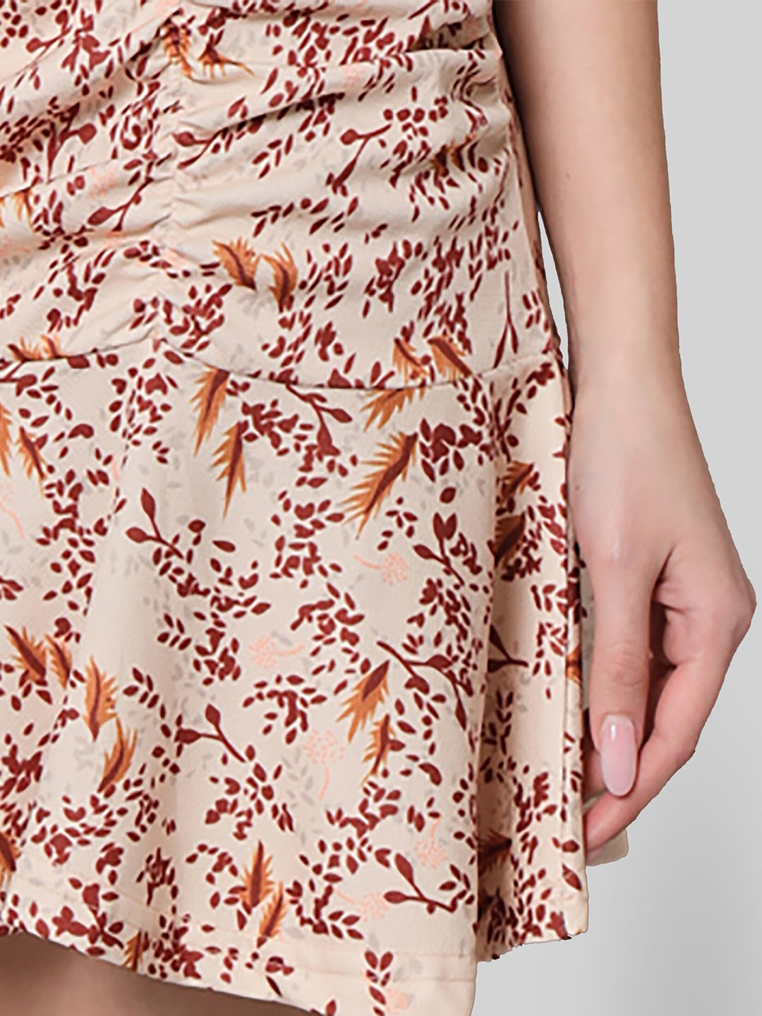 Dainty Petal Short Sleeve Bodycon Dress