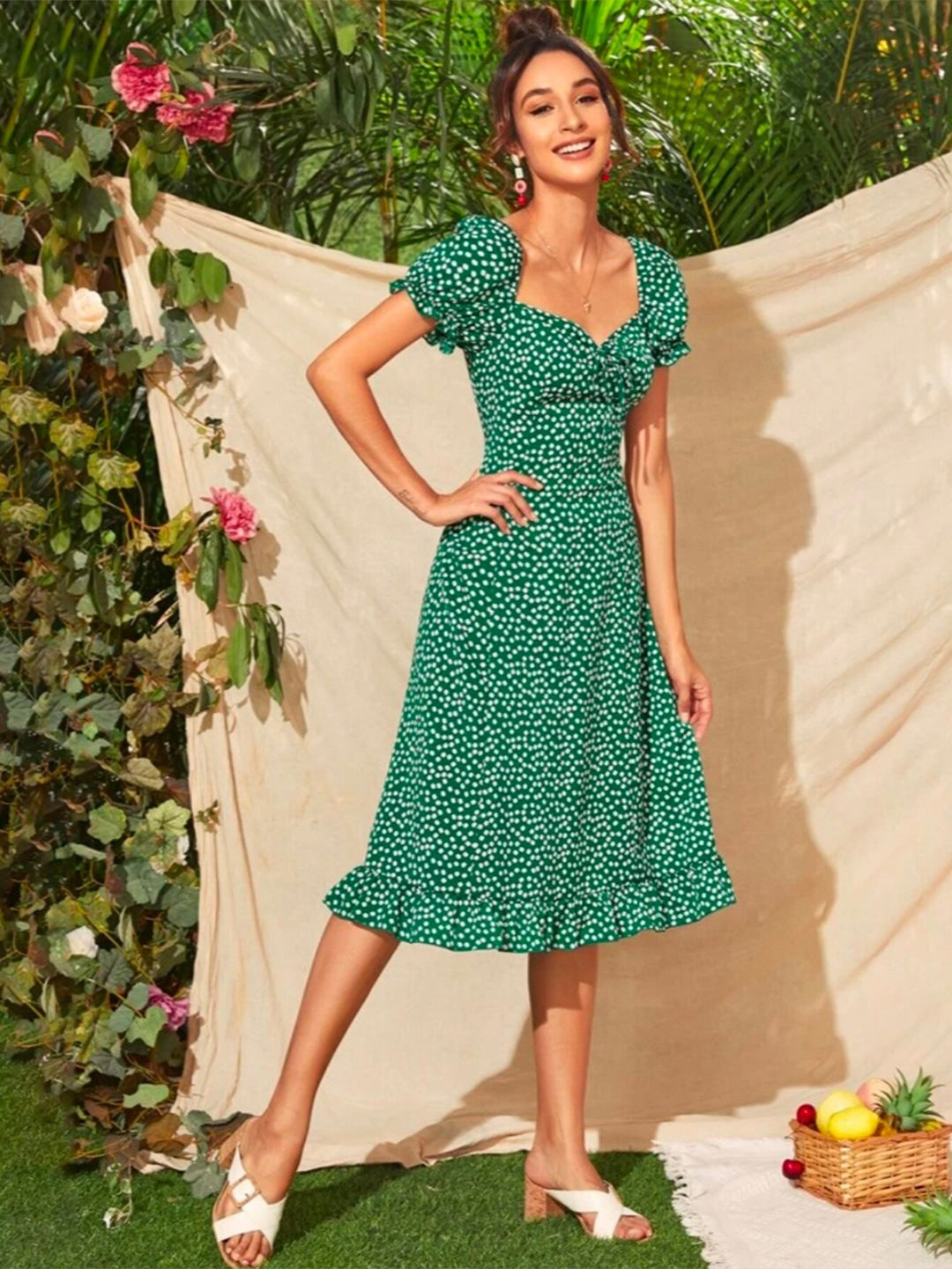 Green & White