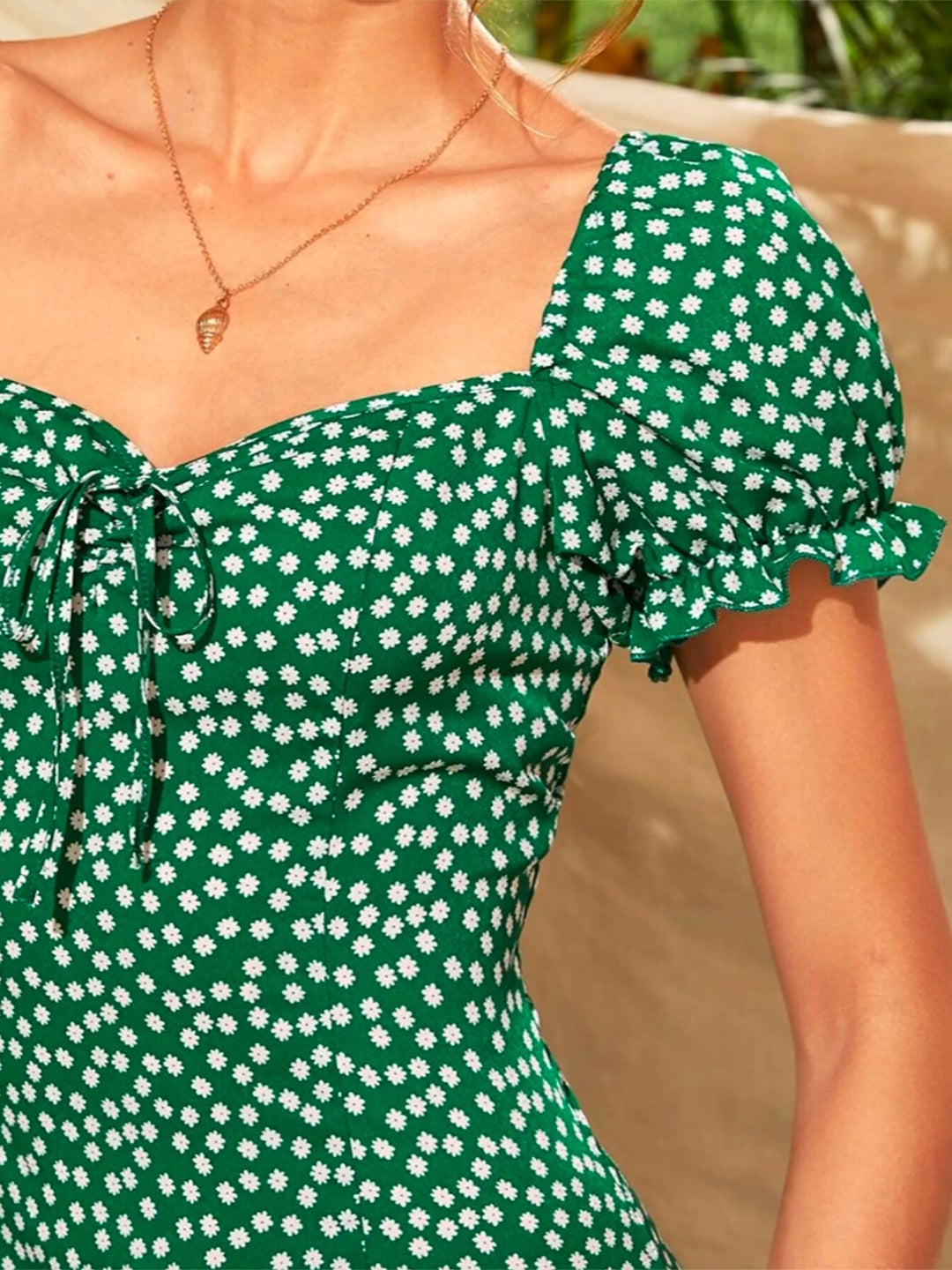 Green & White
