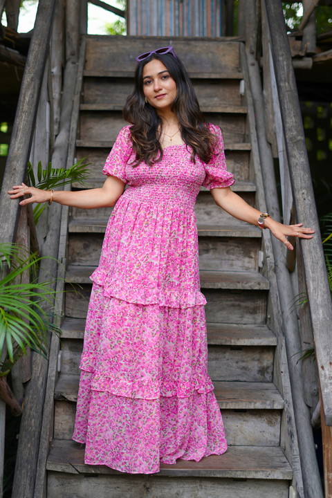 Best Dresses for Petite Women in India: Styles That Add Height