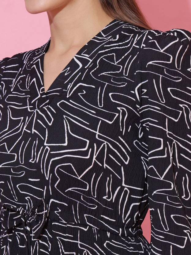 Noir Blossom Flare Maxi Dress